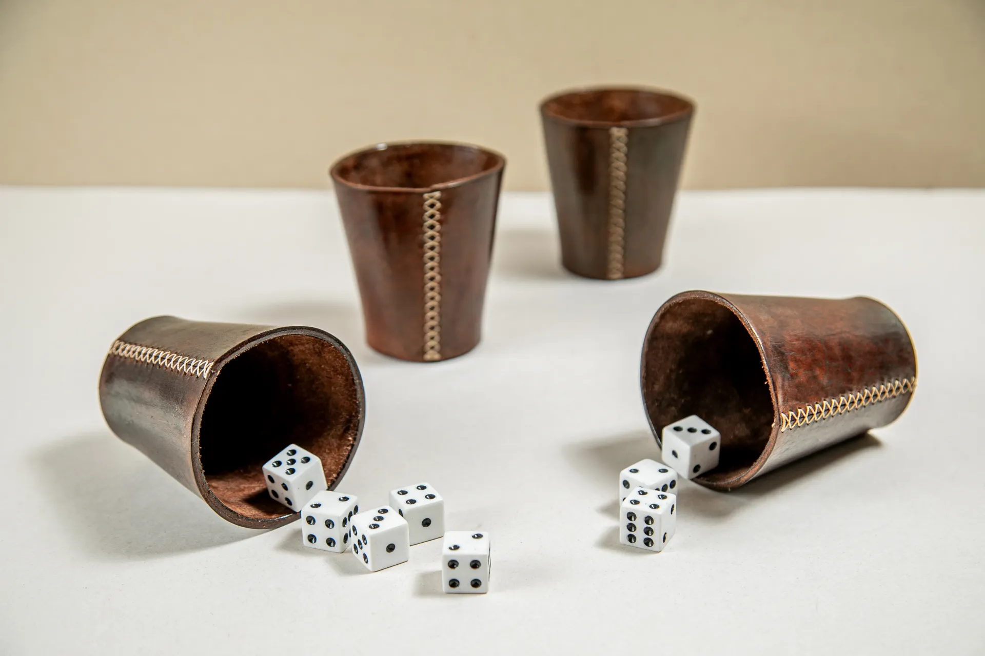 Legado Juego de Cacho
